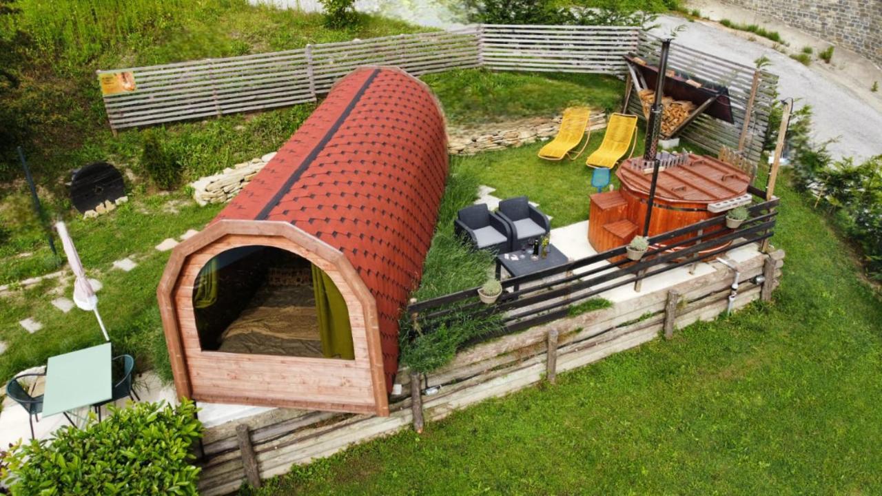 La Tana Dello Scoiattolo - Adults Only Bed & Breakfast Murazzano  Exterior photo