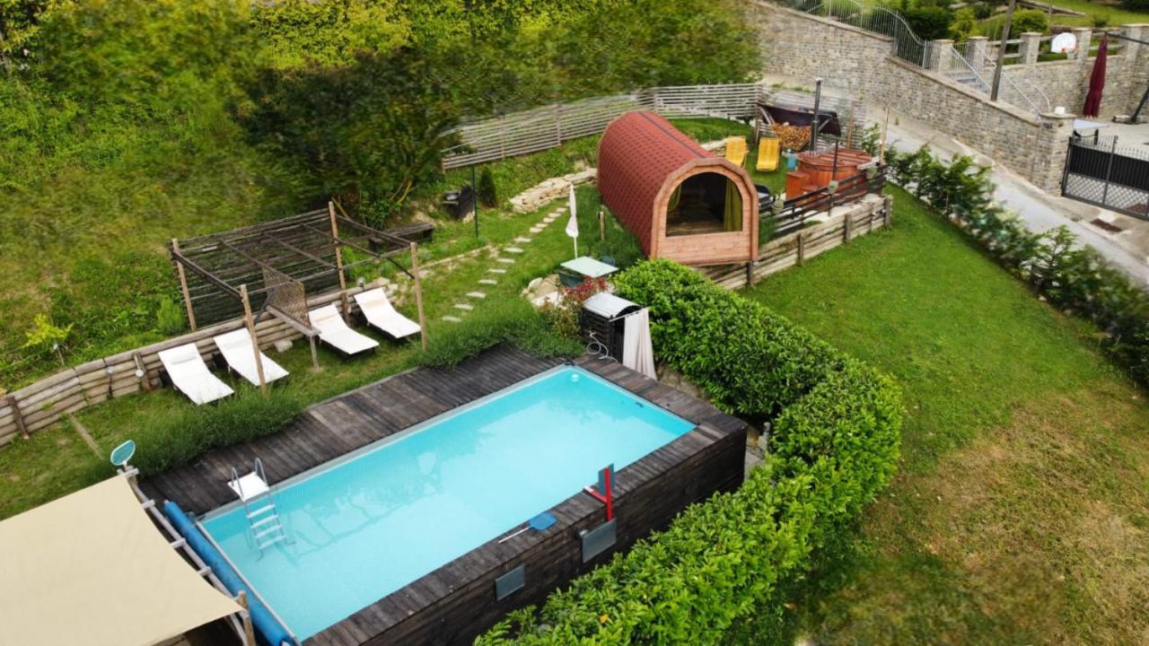 La Tana Dello Scoiattolo - Adults Only Bed & Breakfast Murazzano  Exterior photo