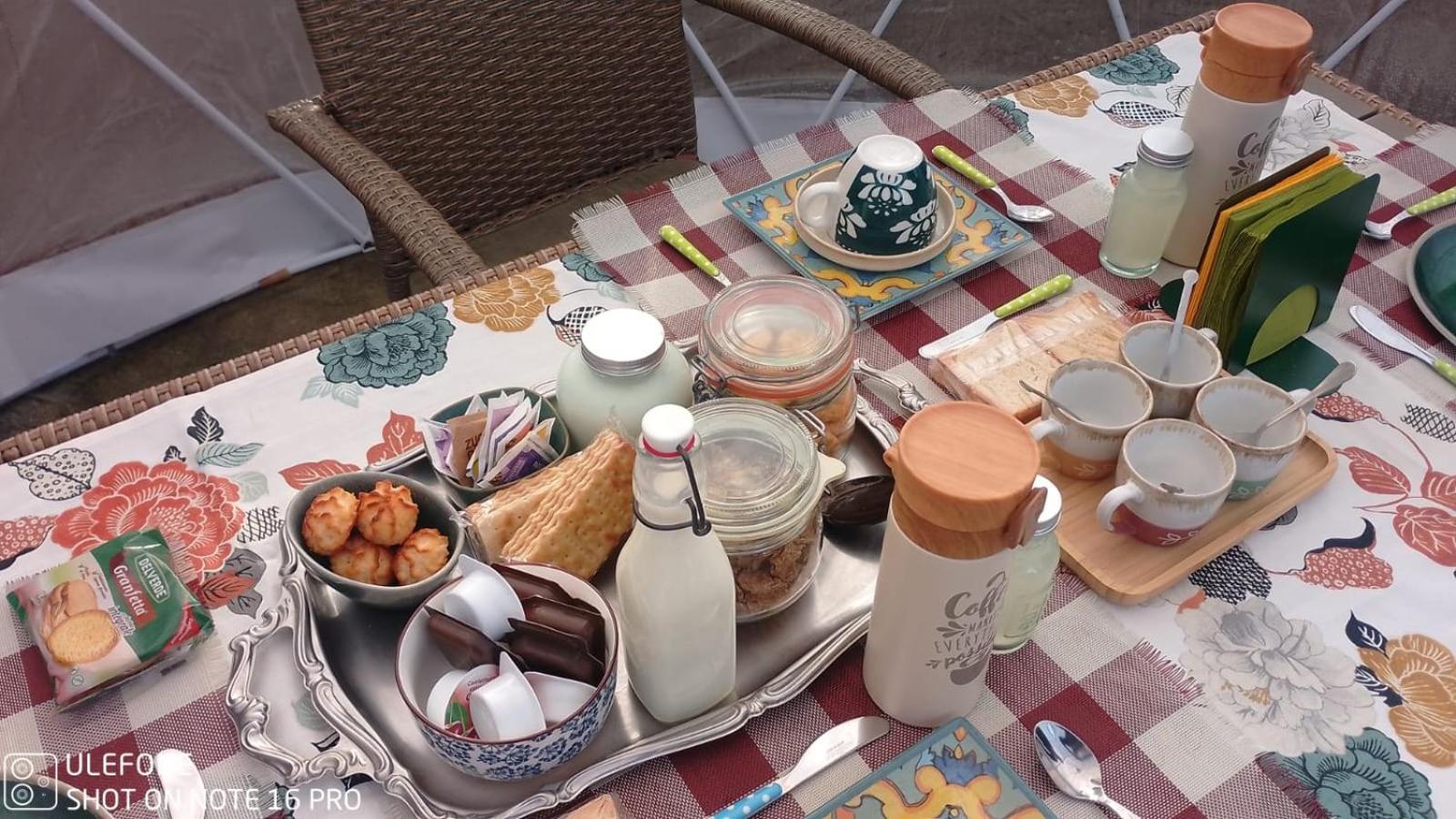 La Tana Dello Scoiattolo - Adults Only Bed & Breakfast Murazzano  Exterior photo